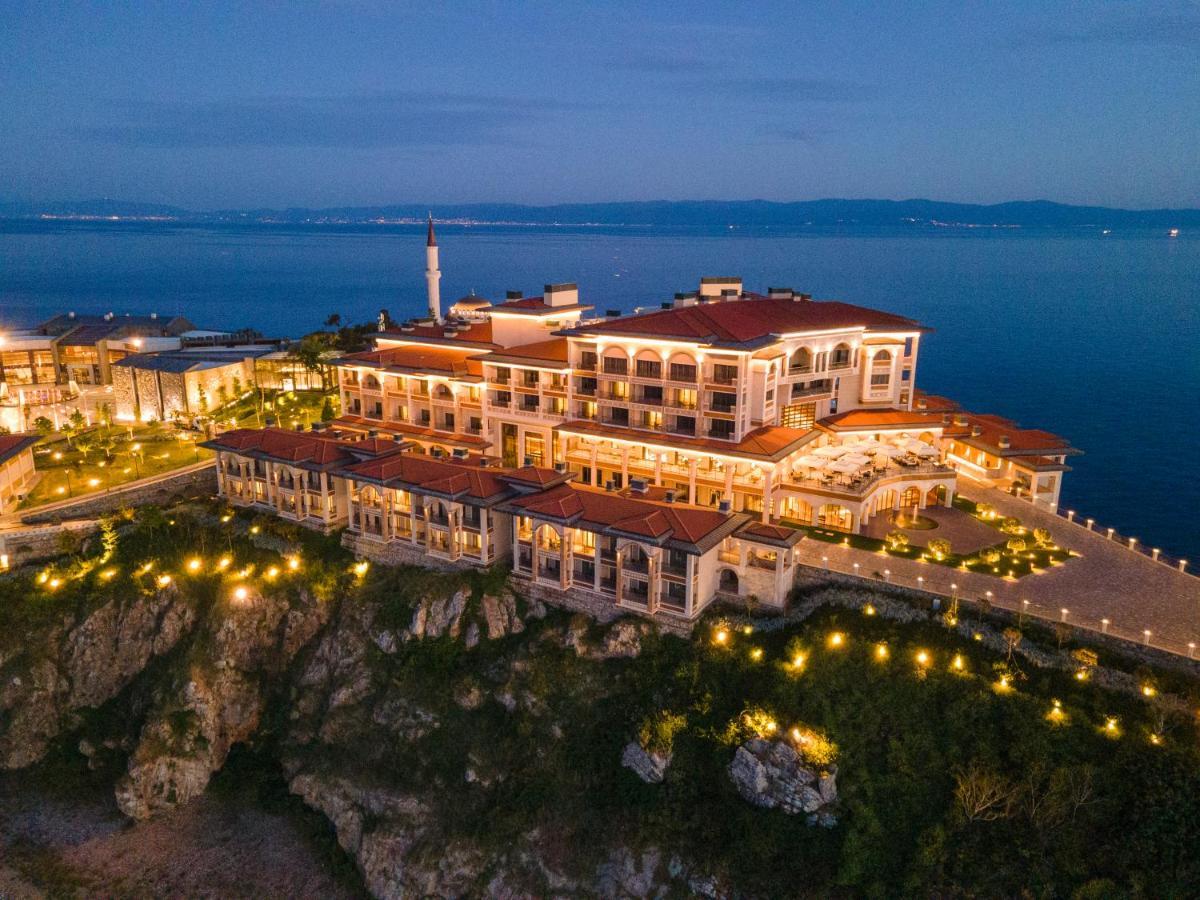 Birun Ada Hotel Burgazada Exterior photo